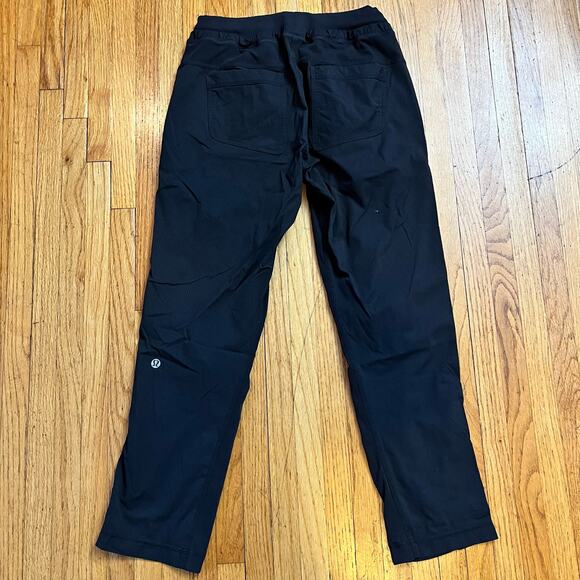Lululemon Pants Womens 4 Black Pull On Studio Crop Capri Baggy - Picture 3 of 9